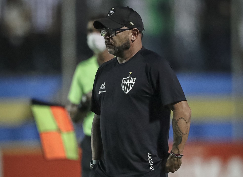 El Turco reconhece atuação ruim do Atlético-MG e diz que partida serve para tirar conclusões