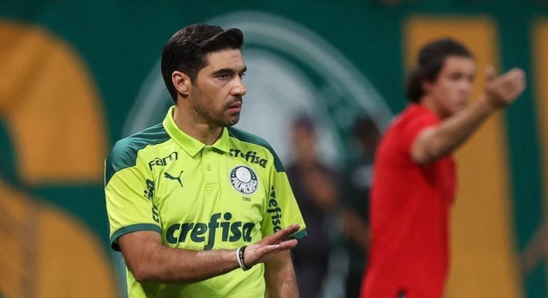 Saiba os motivos que levaram Abel Ferreira a renovar com o Palmeiras até 2024