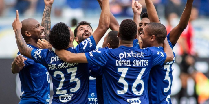 Cruzeiro vence o Athletic e volta à final do Campeonato Mineiro após dois anos