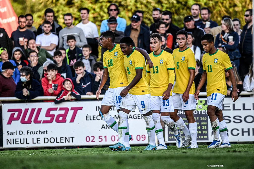 Após desbancarem europeus, Brasil e Argentina disputam bicampeonato do torneio Montaigu na final sub-17