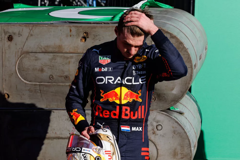 Chefe da RBR fala em “bomba-relógio” Verstappen se problemas persistirem