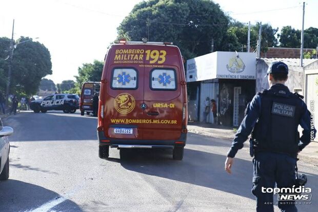 Homem sai para comprar cerveja e acaba esfaqueado em bar do Zé Pereira