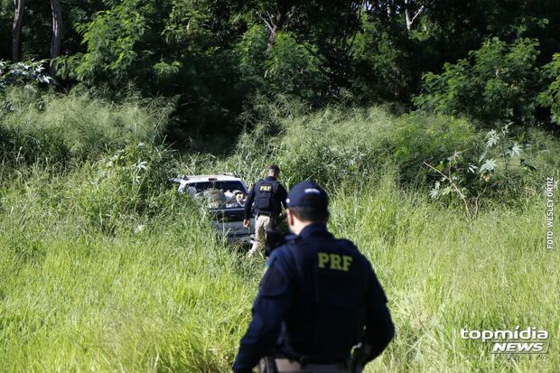 Traficante é morto em troca de tiros com PRF em Campo Grande