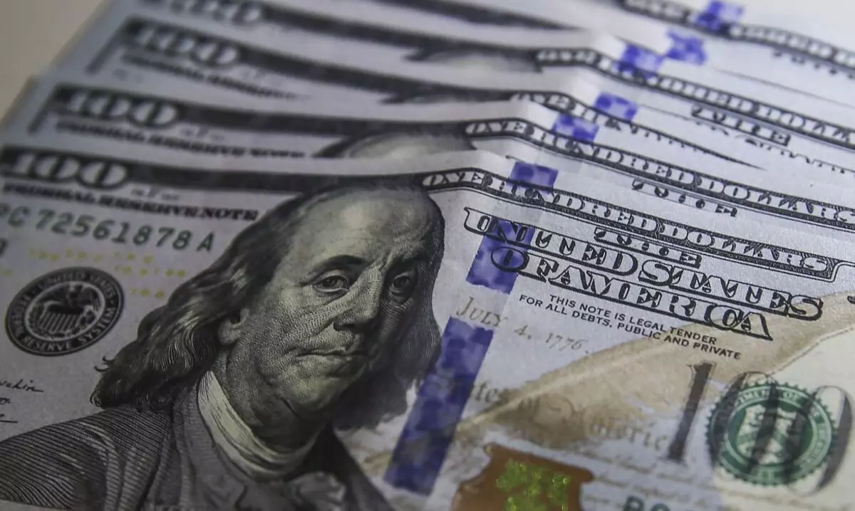 Dólar fecha a R$ 5,13 com expectativas sobre inflação nos EUA