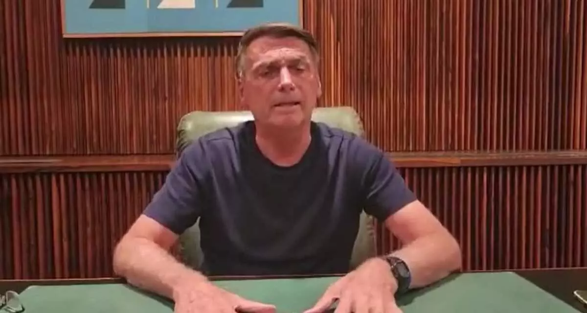 VÍDEO: Bolsonaro pede fim dos bloqueios e faz apelo: “prejudica o direito de ir e vir”